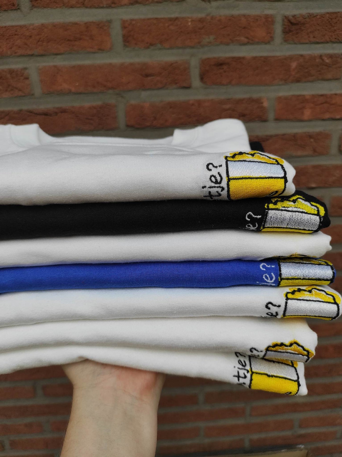 Wijntjes (roséke), cava of pintjes T-shirt